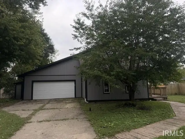 520 Downey Avenue, Mishawaka, IN 46544 - #1