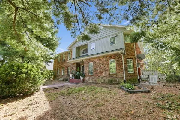 300 W Oregon Church Road, Terre Haute, IN 47802