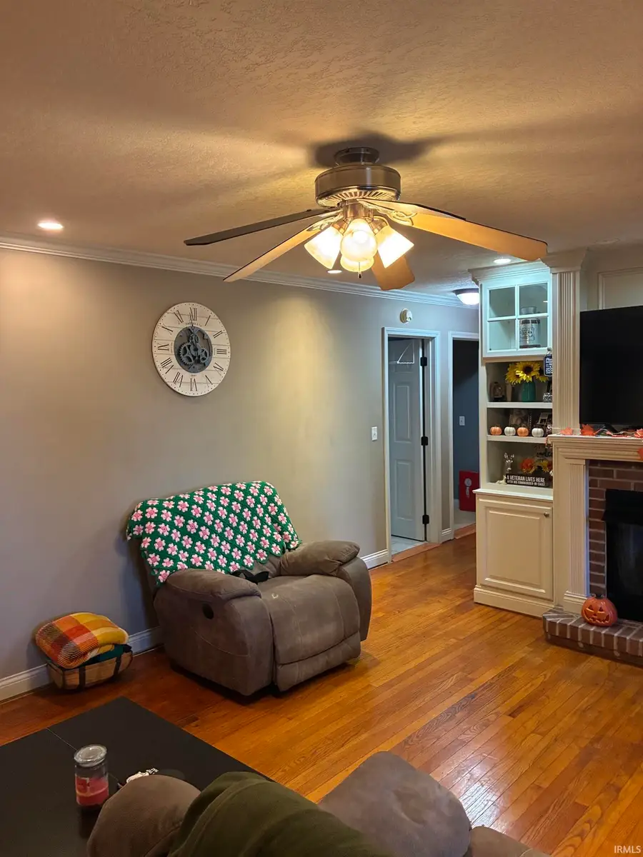 201 Cleveland Street, Monroe City, IN 47557 - #3