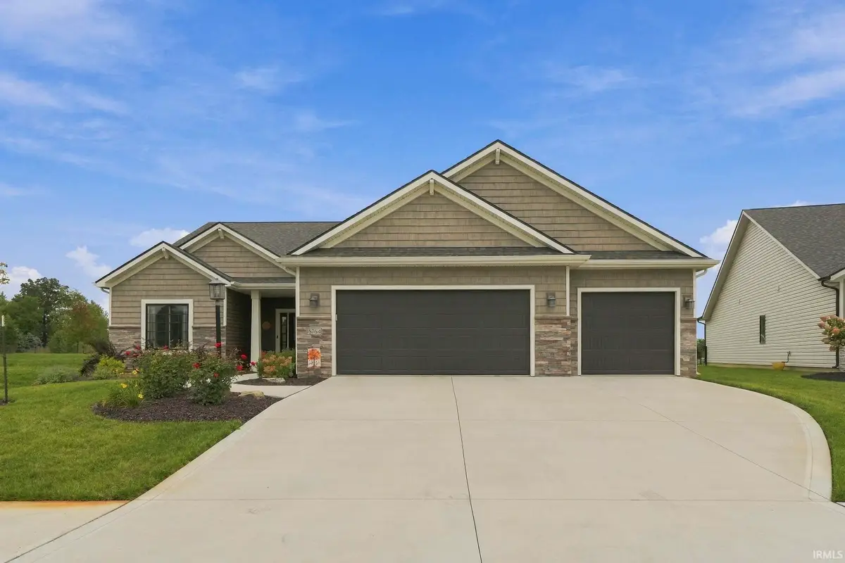 18764 Eisley Cove, Auburn, IN 46706 - #1