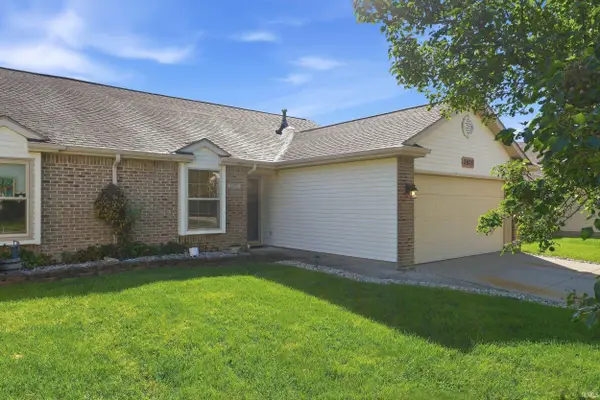 3975 Cobblestone Cove, New Haven, IN 46774