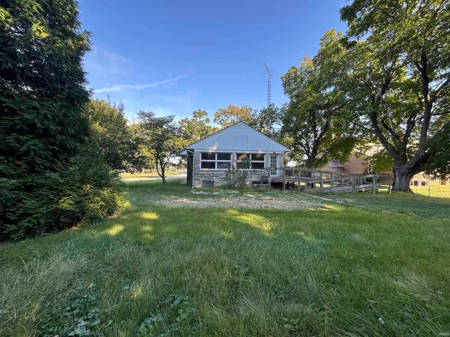 10555 E Black Road, Monroe City, IN 47557 - #2