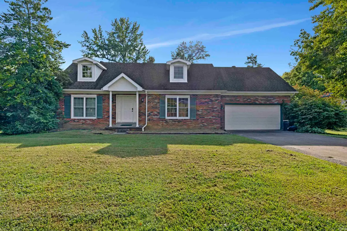 8455 Sycamore Drive, Newburgh, IN 47630 - #1