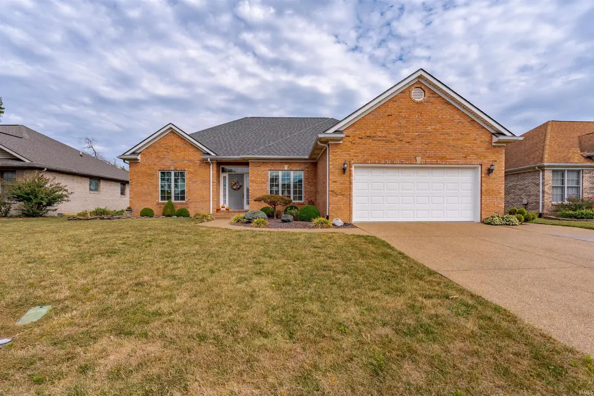 200 Westbriar Road, Newburgh, IN 47630 - #1