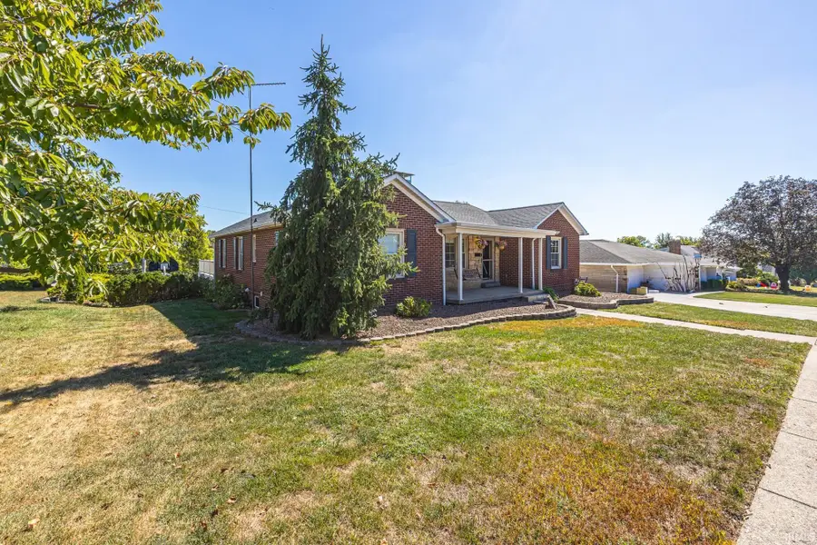 948 Macarthur Street, Jasper, IN 47546 - #3