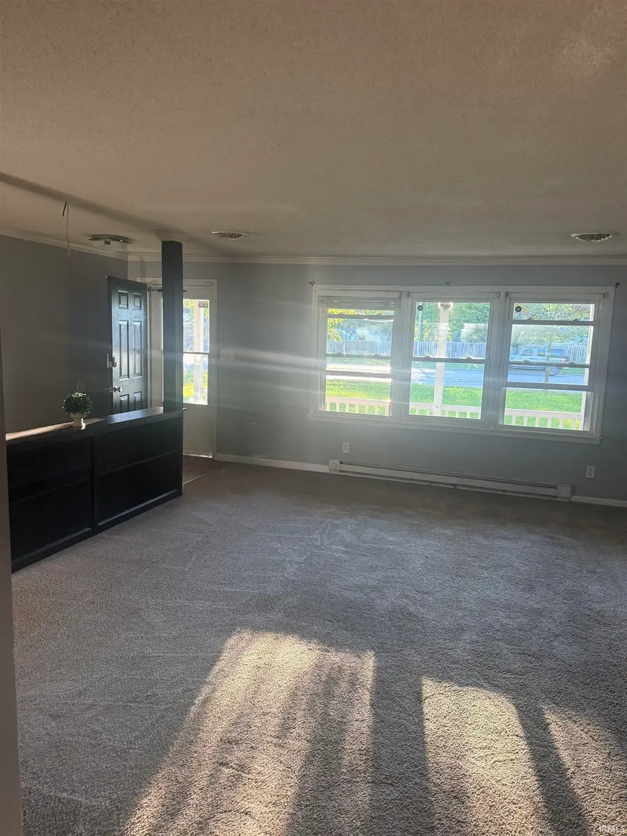 5124 Maplecrest Road, Fort Wayne, IN 46835 - #2