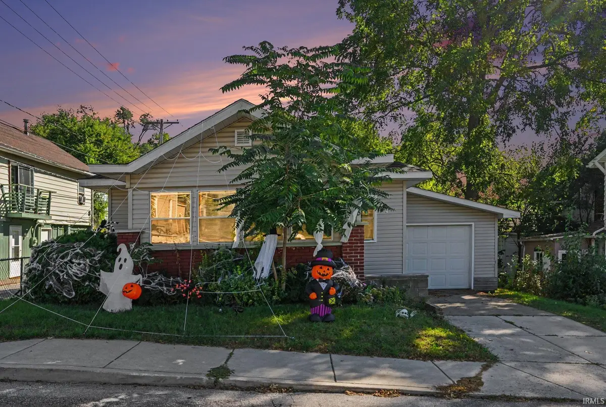708 Liberty Drive, Mishawaka, IN 46545 - #1