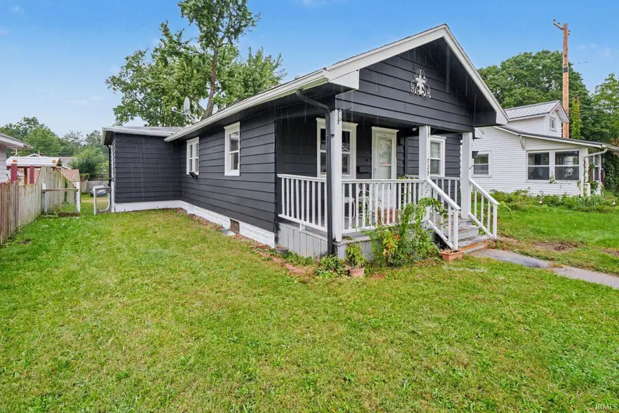 729 S 36th Street, South Bend, IN 46615 - #2
