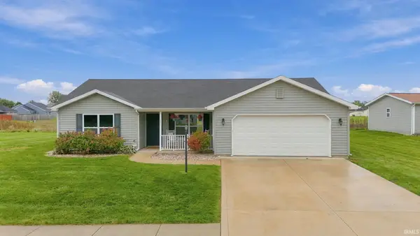 215 Station House Pass, Garrett, IN 46738