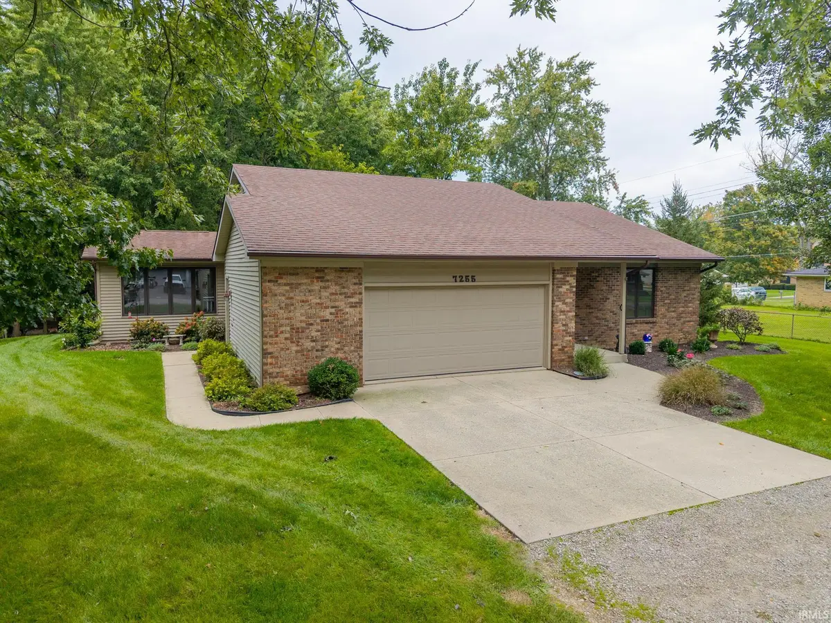 7255 Pana Drive, Fort Wayne, IN 46835 - #1