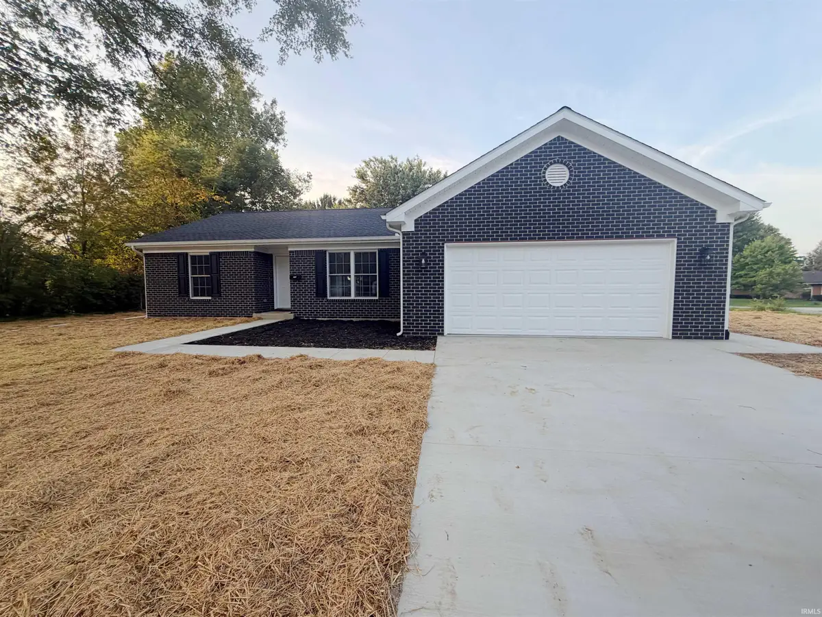 2719 W 11th Street, Anderson, IN 46011 - #1