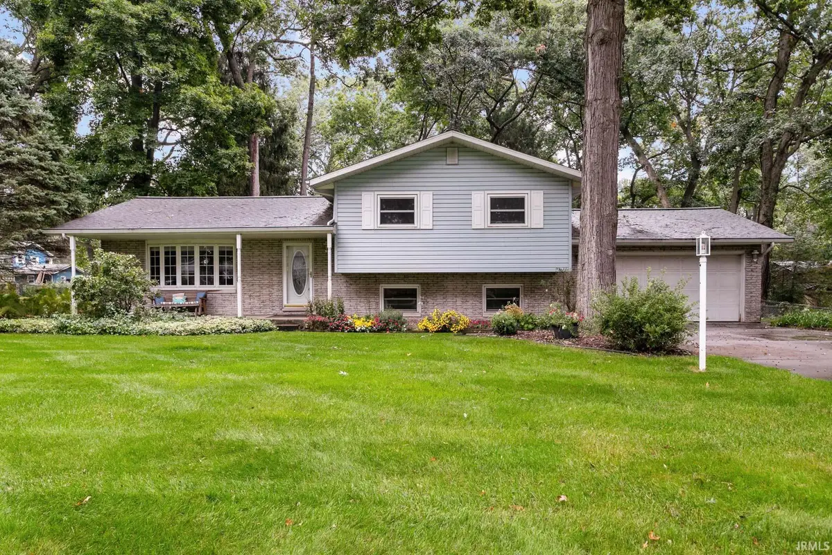53332 Oakton Drive, South Bend, IN 46635 - #1