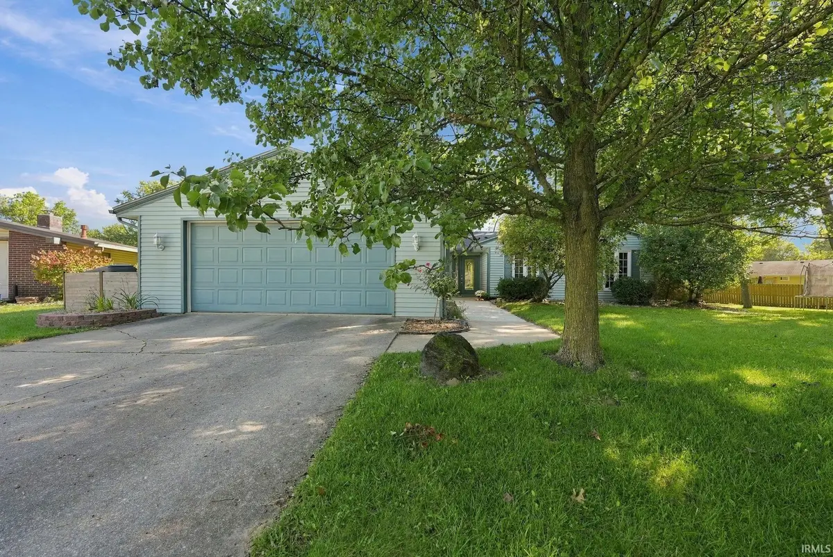 614 Azuba Ct, Columbia City, IN 46725 - #1