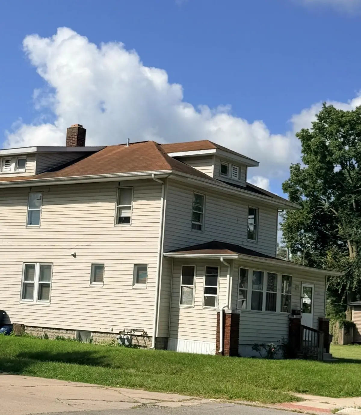 536 E Dayton Street, South Bend, IN 46613 - #1