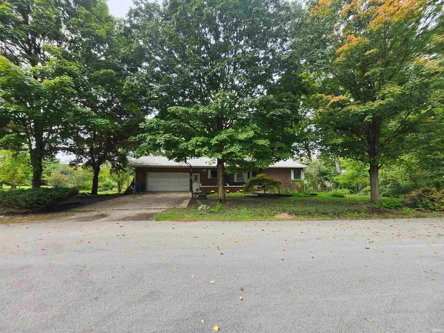 16 S Stickler Road, Columbia City, IN 46725 - #3