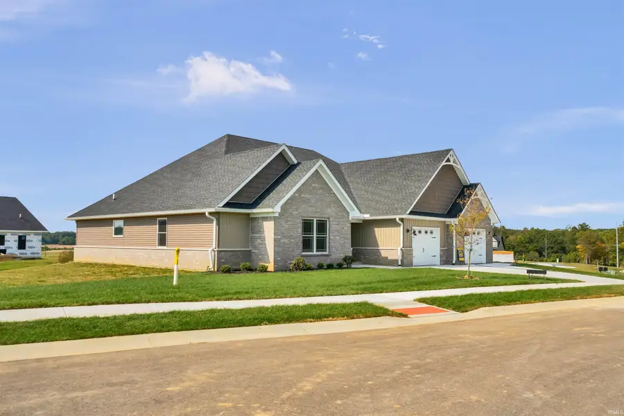 151 Pennsylvania Avenue, North Vernon, IN 47265 - #2