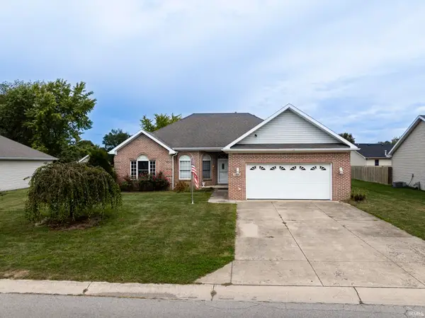7904 W Kennedy Parkway, Yorktown, IN 47396