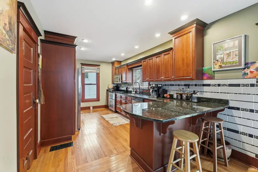 350 W Ensley Avenue, Auburn, IN 46706 - #3