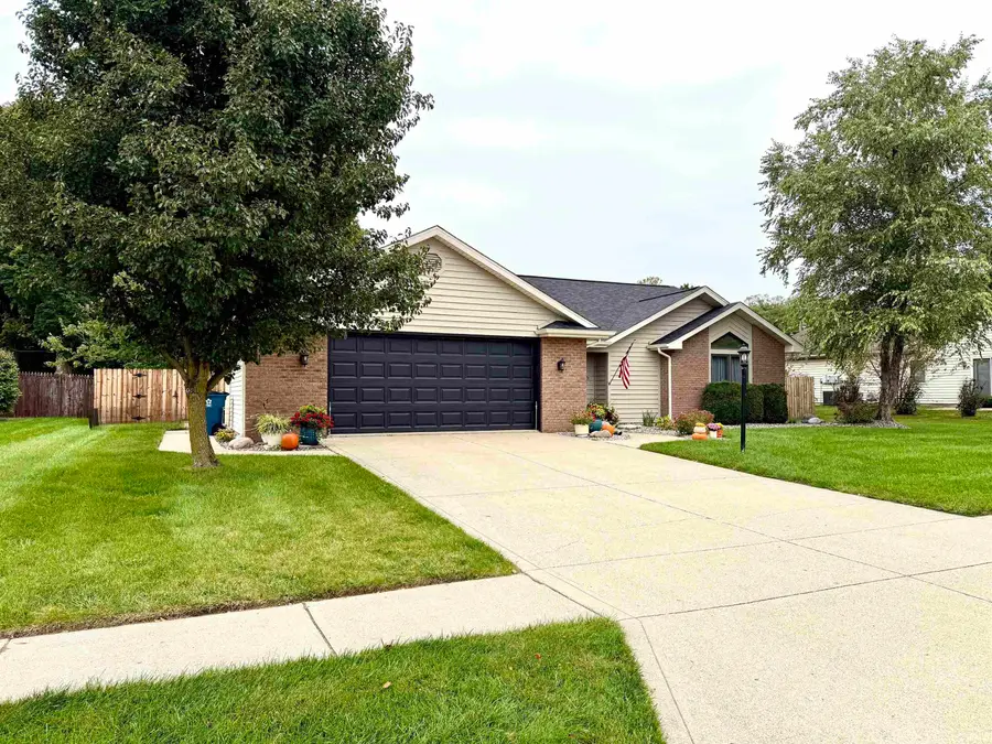 16131 Mill Race Drive, Huntertown, IN 46748 - #2
