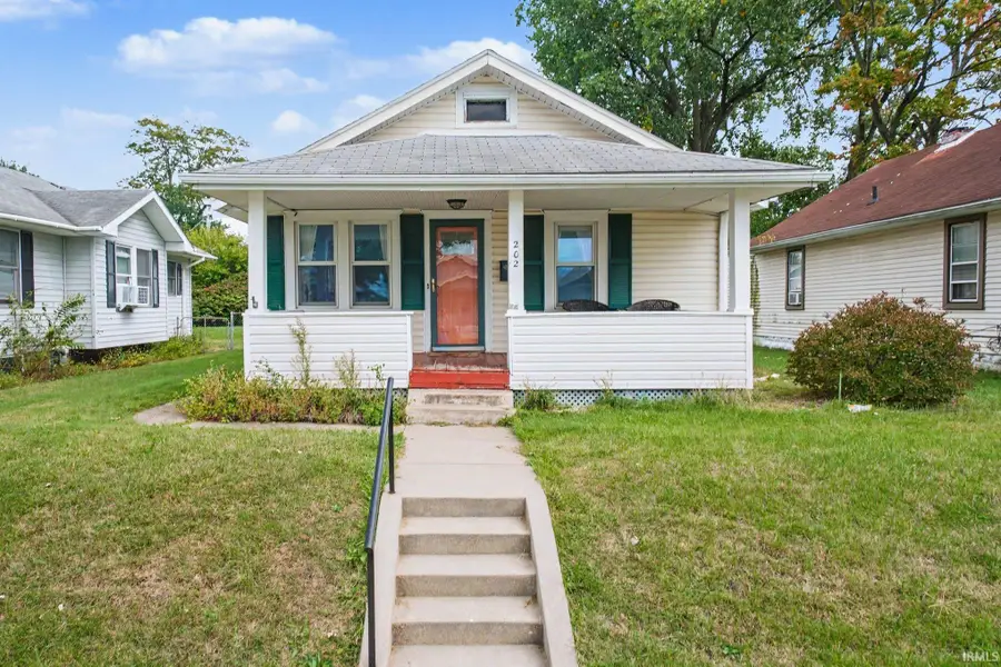202 Strathmoor Avenue, Mishawaka, IN 46544 - #2
