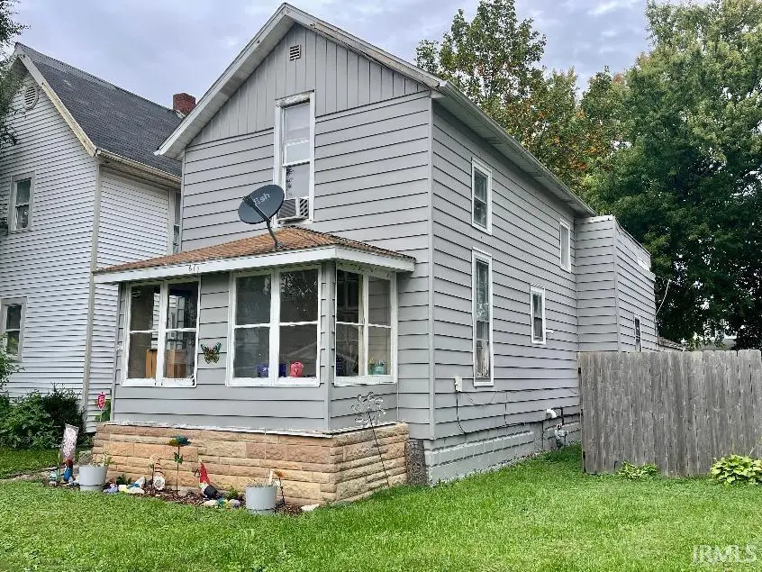 611 Mayne Street, Huntington, IN 46750 - #2