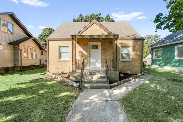 1313 College Street, South Bend, IN 46628