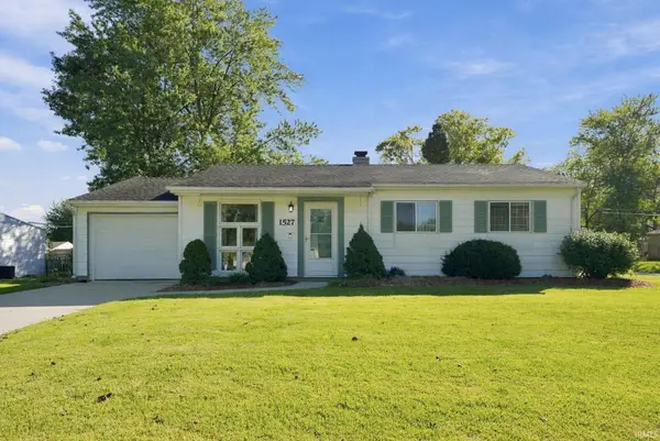 1527 Edenton Drive, Fort Wayne, IN 46804