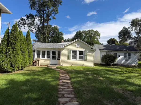 1030 Foster Street, South Bend, IN 46617