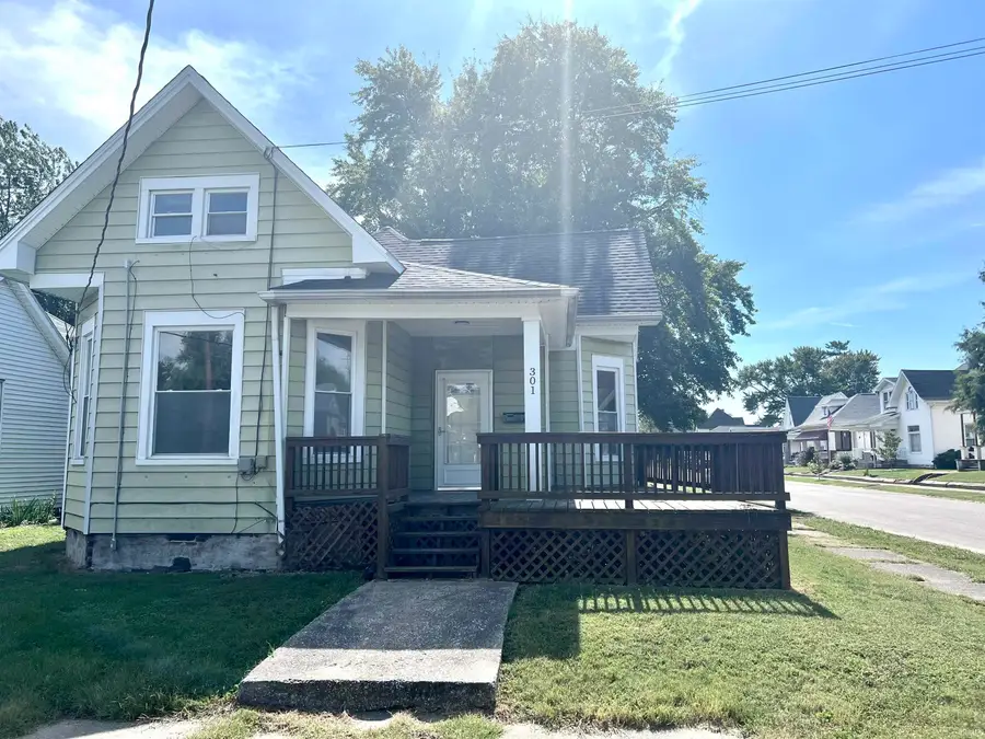 301 E Monroe Street, Princeton, IN 47670 - #2
