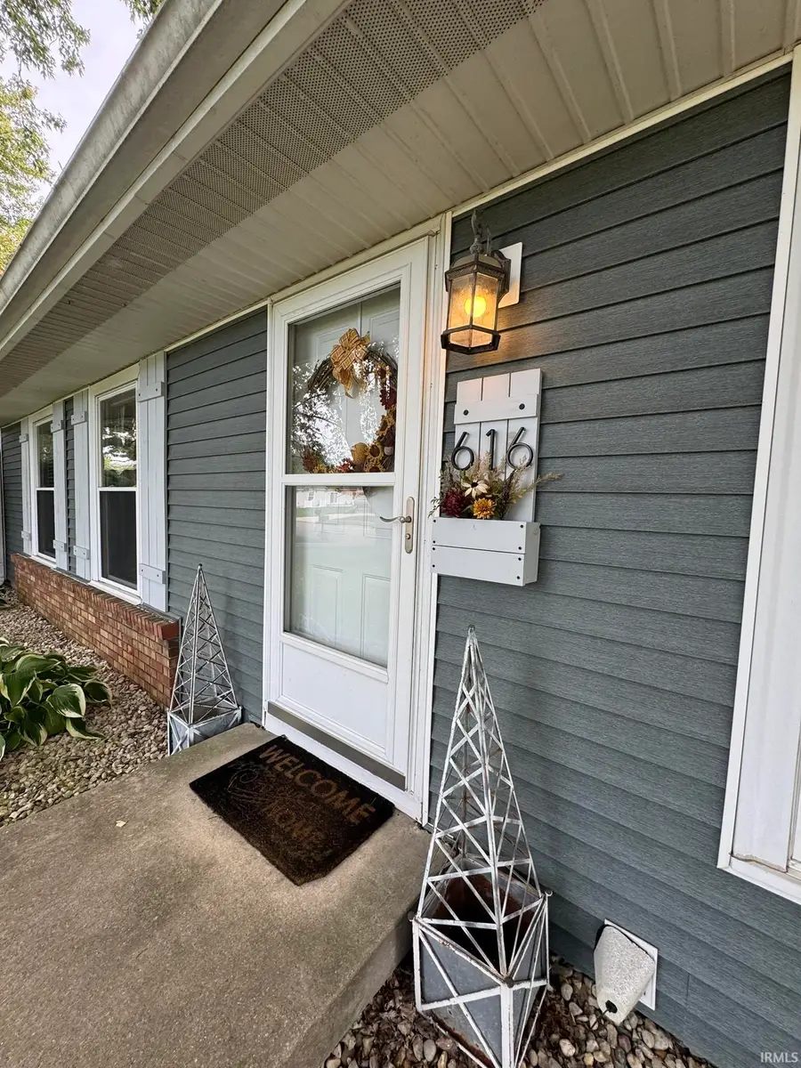 616 E South F Street, Gas City, IN 46933 - #2