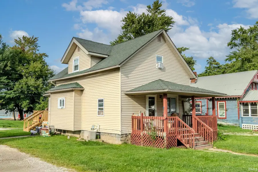 323 E Lake Street, Topeka, IN 46571 - #3