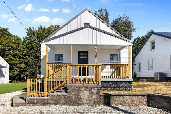 914 W Divison Road, Jasper, IN 47546