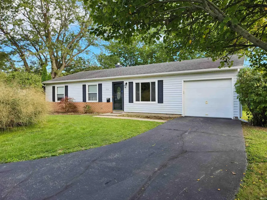 1915 W Wilno Drive, Marion, IN 46952 - #2