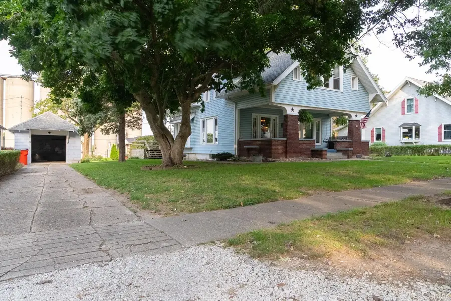 104 N 2nd Street, Chalmers, IN 47929 - #3