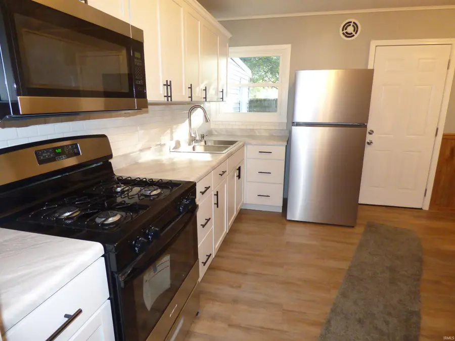 210 Home Avenue, Elkhart, IN 46516 - #2