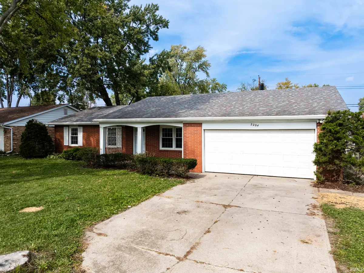 2204 W Purdue Avenue, Muncie, IN 47304 - #1