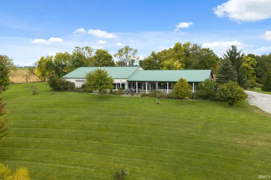 2238 E State Road 14, Silver Lake, IN 46982 - #2