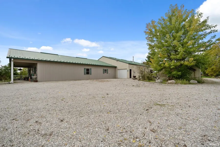 2238 E State Road 14, Silver Lake, IN 46982 - #3