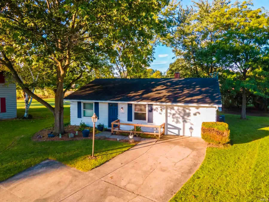 102 Eastwood Court, Garrett, IN 46738 - #3