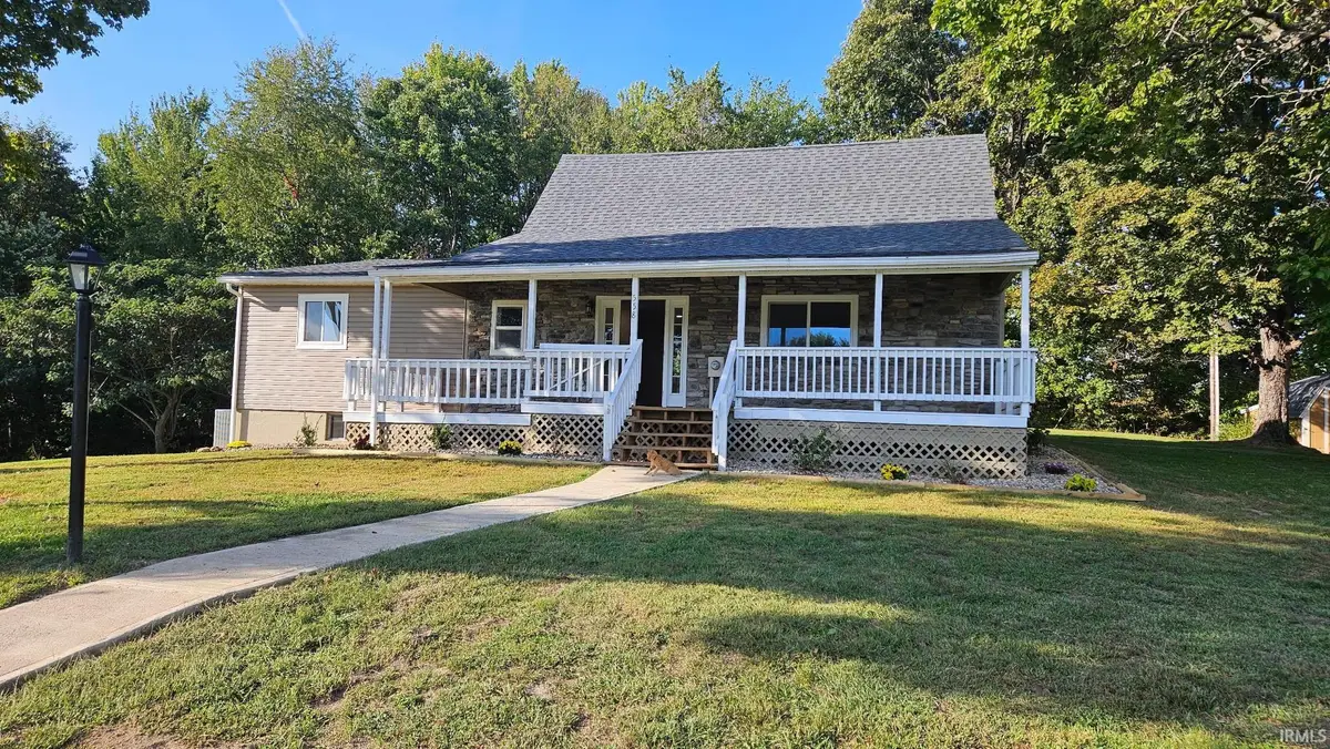 558 Pinewood Drive, Bedford, IN 47421 - #1
