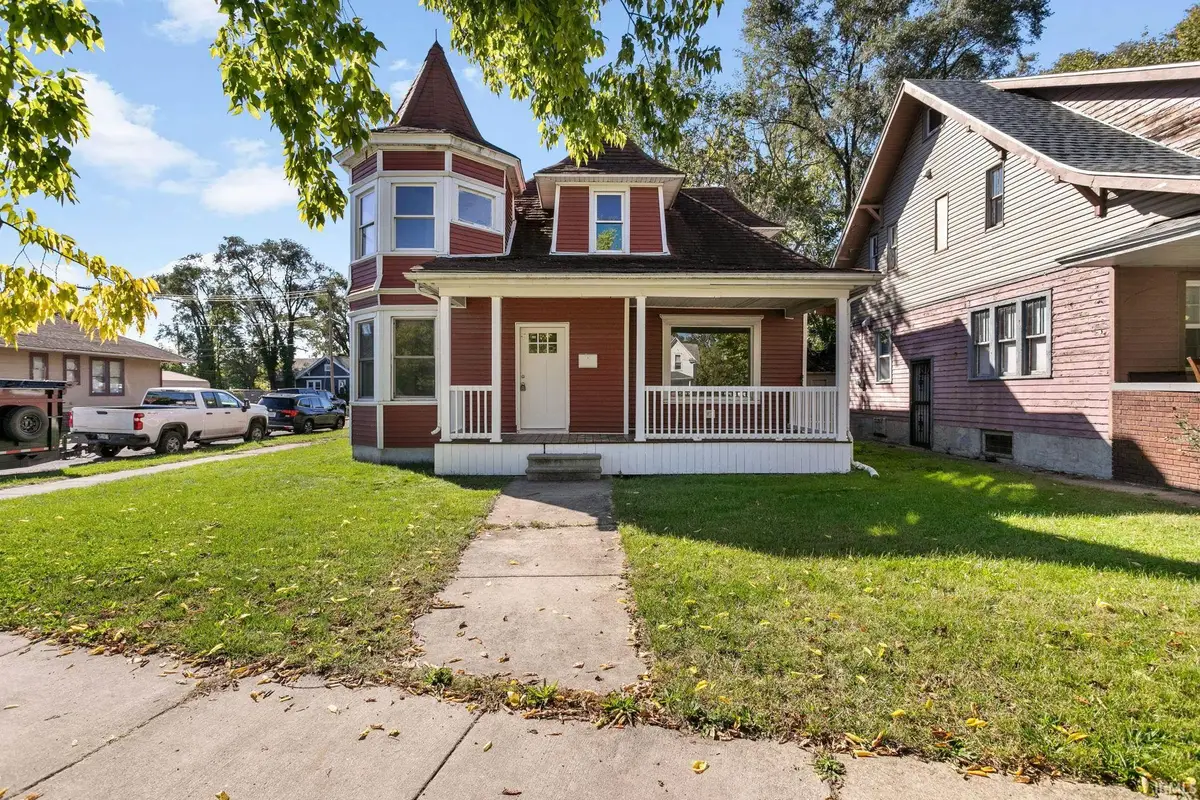 1212 Lincoln Way, South Bend, IN 46628 - #1