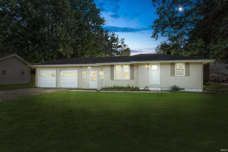 2035 E Lasalle Avenue, Mishawaka, IN 46545 - #2