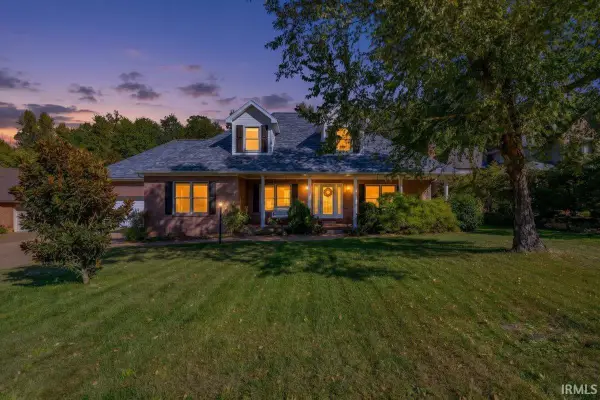 8201 Whitetail Trail, Evansville, IN 47711