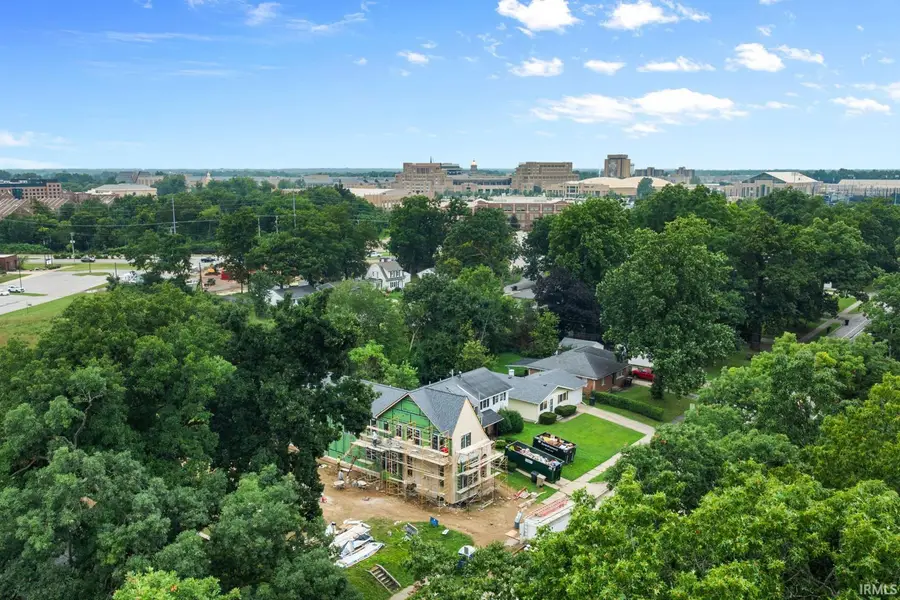 1119 N Twyckenham Drive, South Bend, IN 46617 - #2