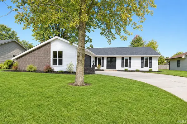 22109 Ash Street, Woodburn, IN 46797