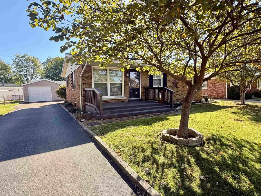 1313 N Saint James Boulevard, Evansville, IN 47711 - #2