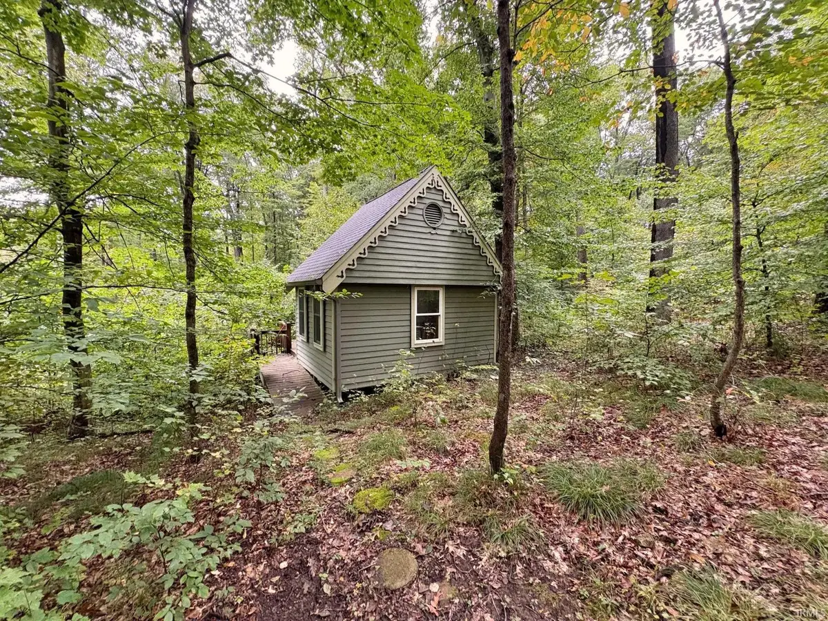 690 W Sylvan Lane, Bloomington, IN 47404 - #1