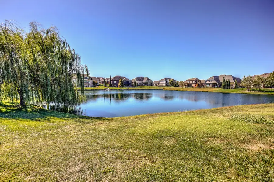 8633 Crenshaw Drive, Newburgh, IN 47630 - #2