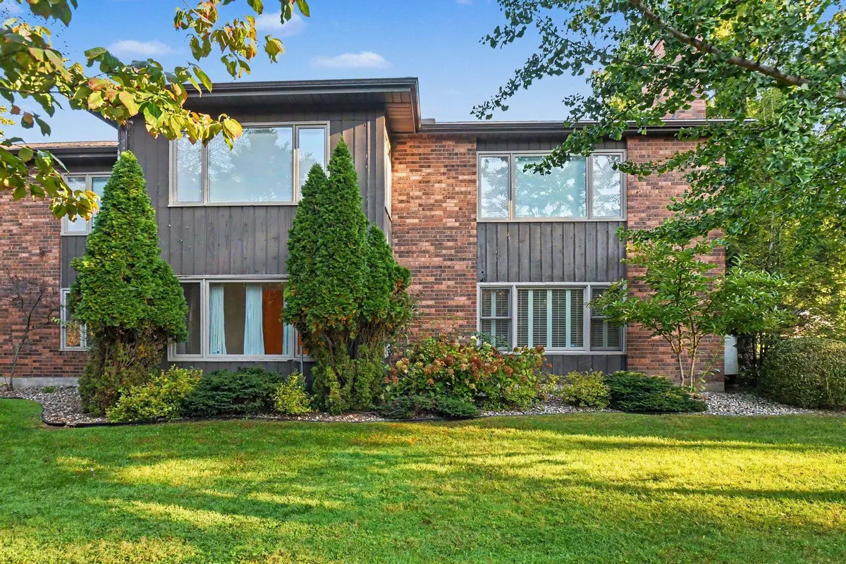 732 Riverside Court, South Bend, IN 46616 - #1