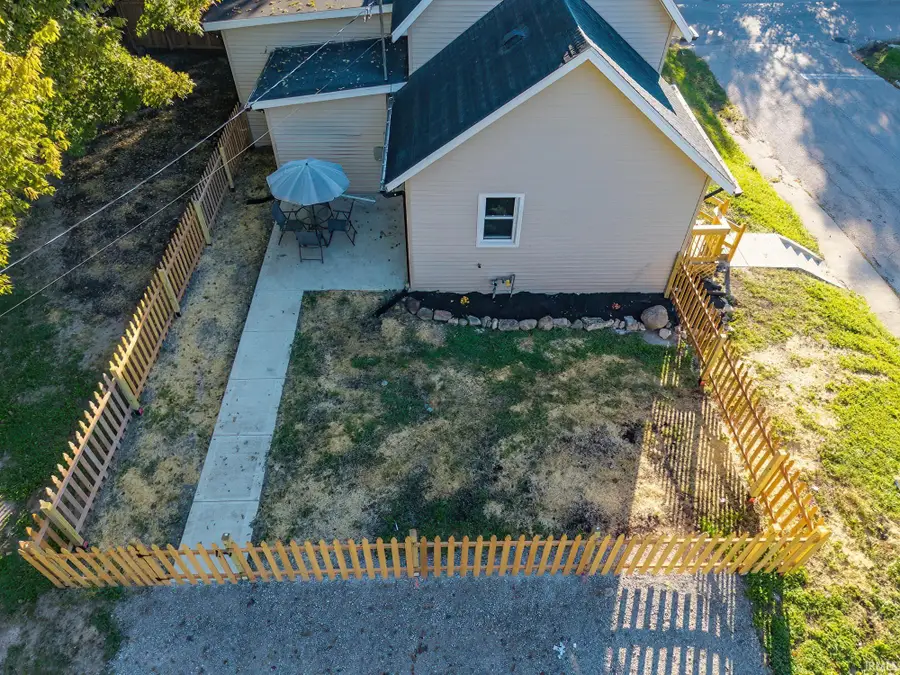 404 N Marion Street, Bluffton, IN 46714 - #2